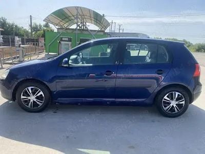 VW Golf V