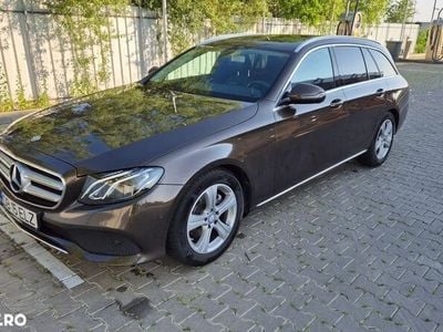 Mercedes E220