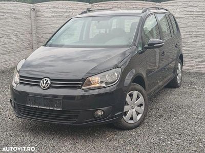 Culoarenegru Utilizat 2013 VW Touran Monovolum | 4.599 EUR
