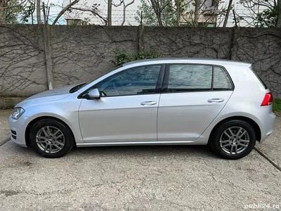 Argintiu Utilizat 2016 VW Golf VII Hatchback | 7.490 EUR (Preț bun)