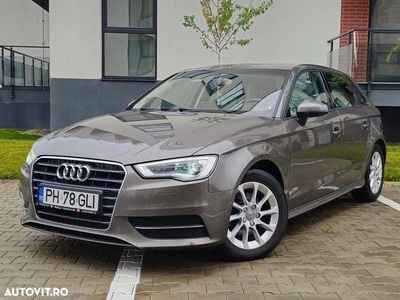Second-hand Audi A3 116 CP (85 kW) 2015 Culoaremaro