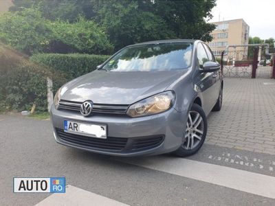 second-hand VW Golf VI CAXA