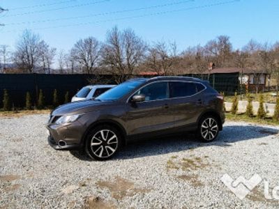 second-hand Nissan Qashqai 4x4 1.6 DCI