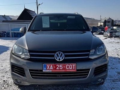 Culoaregri Utilizat 2014 VW Touareg SUV | 14.950 EUR (Preț bun)