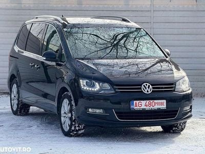 Second-hand VW Sharan Highline 140 CP (102 kW) 2011 Culoarenegru Monovolum