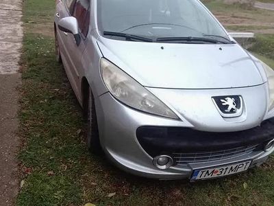 Utilizat 2007 Peugeot 207 Hatchback | 1.700 EUR