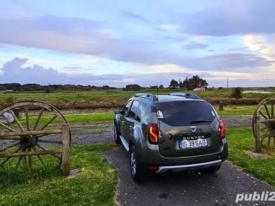 Verde Utilizat 2015 Dacia Duster SUV | 8.150 EUR (Preț OK)