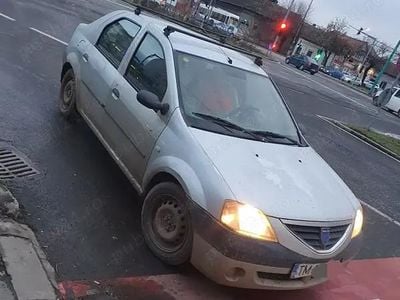 Second-hand Dacia Logan 105 CP (77 kW) 2006 Berlinǎ