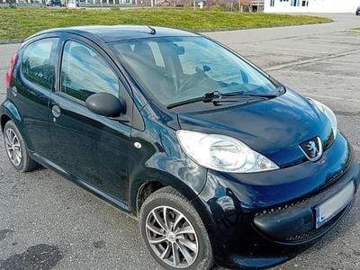 Negru Utilizat 2008 Peugeot 107 Hatchback | 1.700 EUR