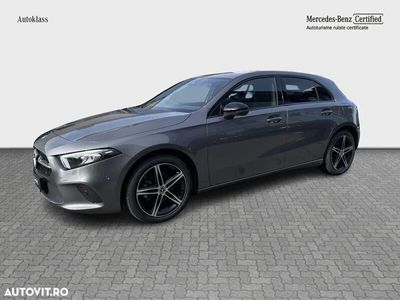 Gri Utilizat 2022 Mercedes A180 Hatchback | 35.308 EUR