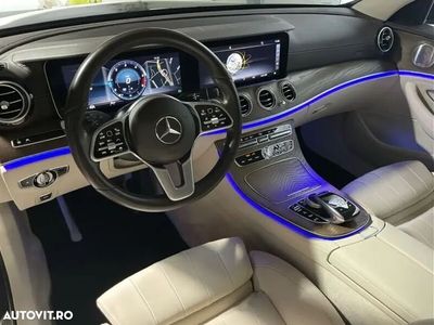 Mercedes E220