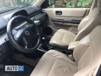 Second-hand Nissan X-Trail 103 CP (75 kW) 2002 Negru SUV