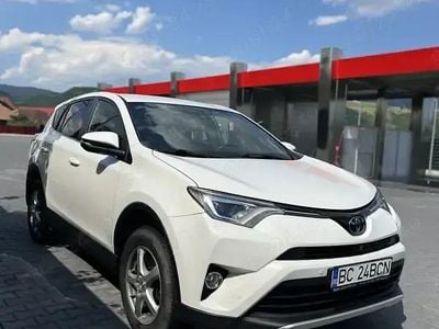 Utilizat 2016 Toyota RAV4 SUV | 15.000 EUR (Puțin scump)