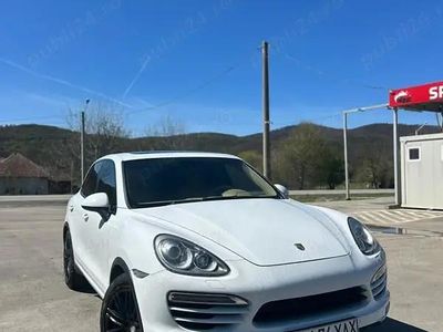 Second-hand Porsche Cayenne 275 CP (202 kW) 2013 SUV