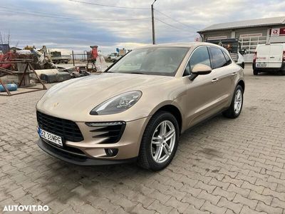 second-hand Porsche Macan Standard