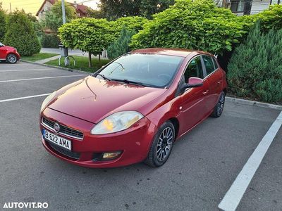 Second-hand Fiat Bravo Dynamic 90 CP (66 kW) 2009 Culoarealte culori Hatchback