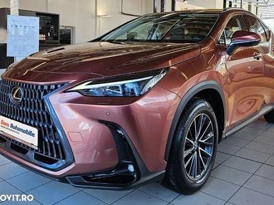 Culoaremaro Nouă 2025 Lexus NX350h E-FOUR Executive Line Berlinǎ | 58.500 EUR