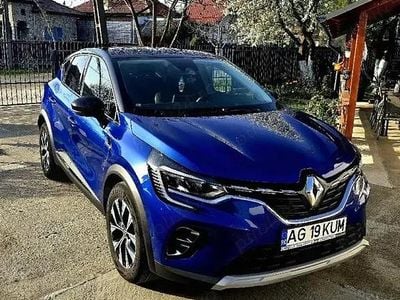 Second-hand Renault Captur 140 CP (102 kW) 2024 Albastru SUV