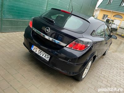 Opel Astra GTC