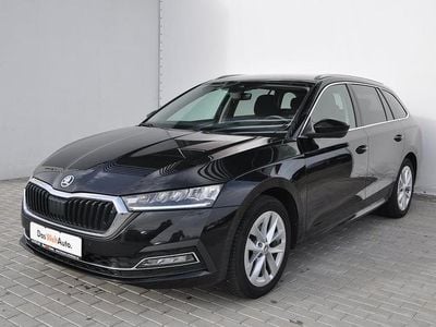 Negru metalic perleffect Utilizat 2022 Skoda Octavia Style Break | 22.900 EUR (Scump)