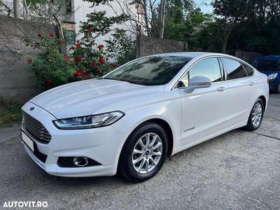 Second-hand Ford Mondeo Titanium 187 CP (137 kW) 2019 Alb Berlinǎ