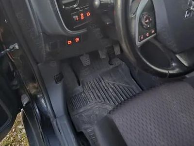 Utilizat 2013 Mitsubishi Outlander SUV | 7.500 EUR