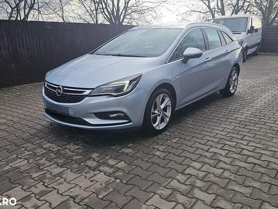 Second-hand Opel Astra Dynamic 136 CP (100 kW) 2019 Culoarealbastru Break