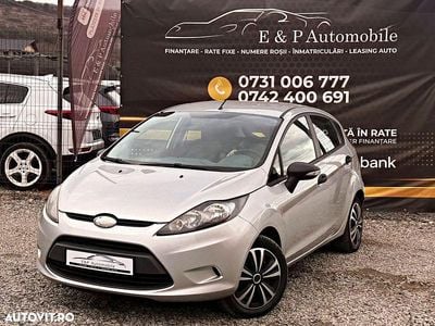 Second-hand Ford Fiesta 68 CP (50 kW) 2011 Culoareargint Hatchback