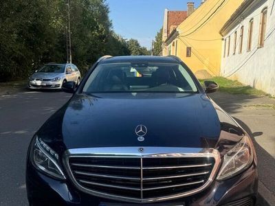 Mercedes C220