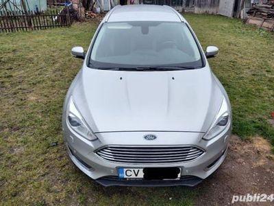 second-hand Ford Focus 1.5 tdci titanium, cutie automata powershift 2, impecabila, nu necesita investiții.