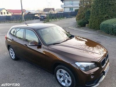Second-hand BMW X1 Sport Line 184 CP (135 kW) 2015 Culoaremaro SUV