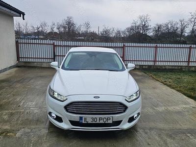 Alb Second-hand 2015 Ford Mondeo Hatchback | 9.200 EUR (Puțin scump)