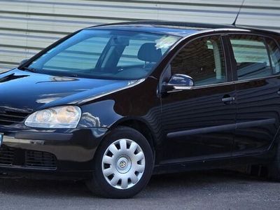 second-hand VW Golf V 