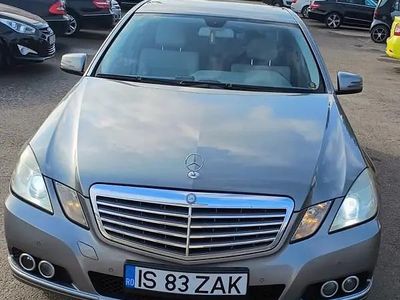 Gri Utilizat 2010 Mercedes E200 Berlinǎ | 7.900 EUR (Scump)