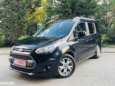 Culoarenegru Second-hand 2014 Ford Tourneo Connect Titanium Monovolum | 6.990 EUR