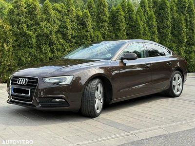 Second-hand Audi A5 Sport 177 CP (130 kW) 2013 Culoaremaro Coupe