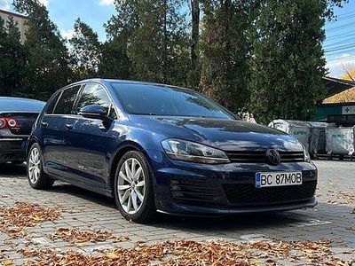 Second-hand VW Golf 184 CP (135 kW) 2013 Culoarealbastru Berlinǎ