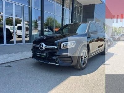 Second-hand Mercedes GLB200 163 CP (119 kW) 2024 Vopsea nemetalizata negru nocturn SUV