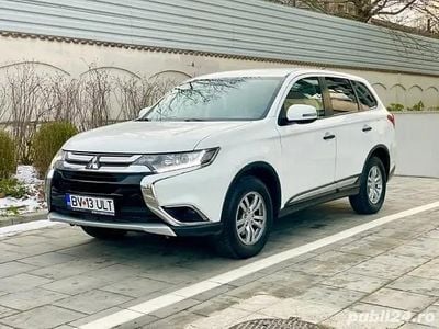Second-hand Mitsubishi Outlander Intense 150 CP (110 kW) 2017 SUV