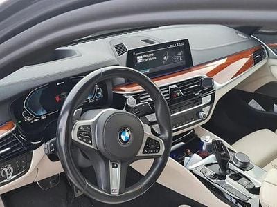 BMW 530e
