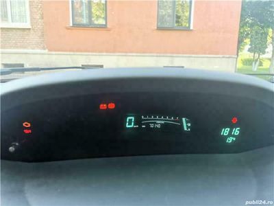 Second-hand Toyota Yaris 90 CP (66 kW) 2007 Albastru Cabrio