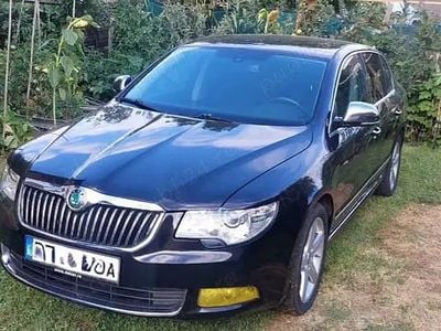 Second-hand Skoda Superb 170 CP (125 kW) 2009 Negru Berlinǎ