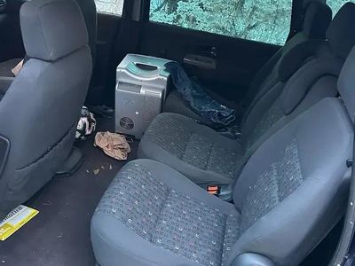 Second-hand VW Sharan 116 CP (85 kW) 2001 Monovolum