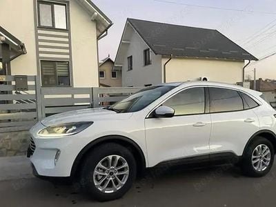 Second-hand Ford Kuga Titanium 190 CP (139 kW) 2023 Alb SUV