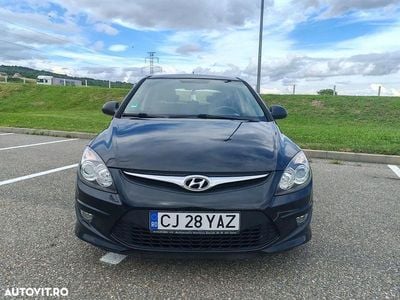 Culoarenegru Second-hand 2012 Hyundai i30 Edition Hatchback | 3.000 EUR (Preț bun)