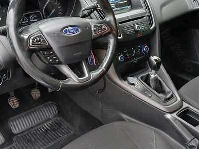 Alb Utilizat 2015 Ford Focus Break | 5.500 EUR (Preț OK)