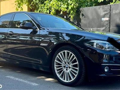 Second-hand BMW 530 258 CP (189 kW) 2015 Negru Berlinǎ