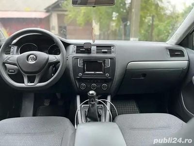 Second-hand VW Jetta 110 CP (80 kW) 2018 Berlinǎ