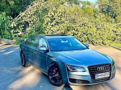 Audi A8L