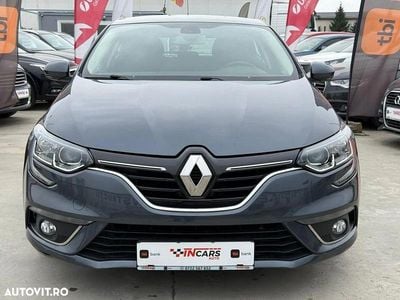 Second-hand Renault Mégane IV Intens 116 CP (85 kW) 2020 Culoarealbastru Hatchback